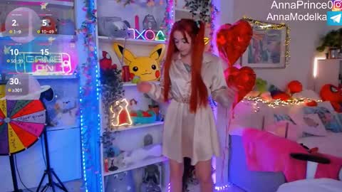 Anna online show from 02.23.25