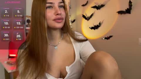 Anna online show from 10.24.25