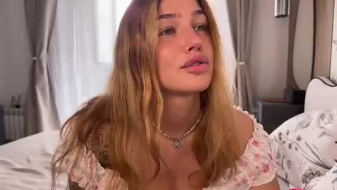 Anna online show from 06.28.26
