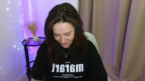 annaabels online show from 09.08.25