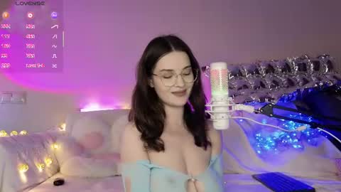 AnnaAoki online show from 07.18.26