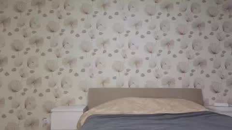 Snapshot of annabel_themoon chatting on 10.24.25 annabel_themoon online show from 10.24.25