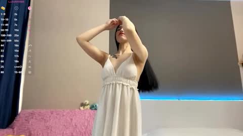 Snapshot of annabellegallego chatting on 11.13.25 Aya online show from 11.13.25