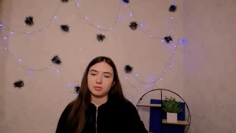 Anna online show from 02.24.26