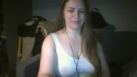 Snapshot of annadiamond1 chatting on 01.28.25 annadiamond1 online show from 01.28.25