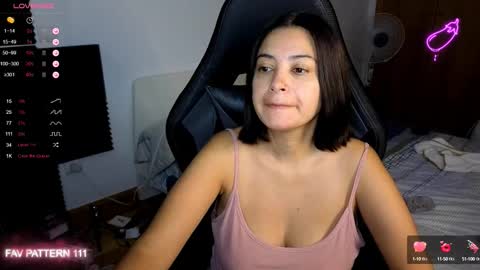 Snapshot of annadolll chatting on 10.11.25 OF          twitter  annadangerx pornhub    online show from 10.11.25