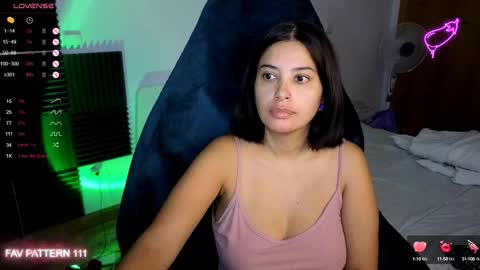 Snapshot of annadolll chatting on 10.13.25 OF          twitter  annadangerx pornhub    online show from 10.13.25