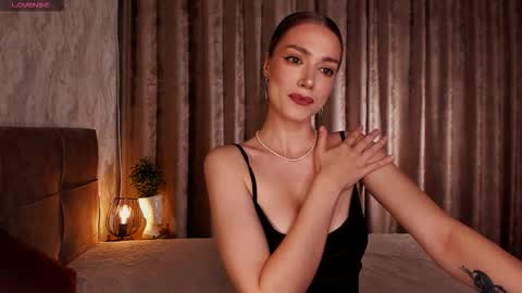 Goddess Anna online show from 09.27.25