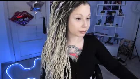 Snapshot of annanebula chatting on 02.18.26 Anna online show from 02.18.26