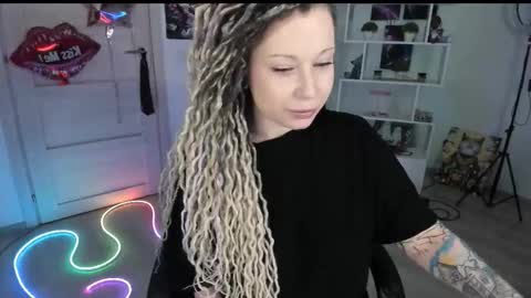 Snapshot of annanebula chatting on 03.01.26 Anna online show from 03.01.26