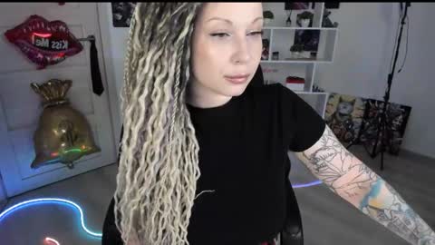 Anna online show from 05.01.26