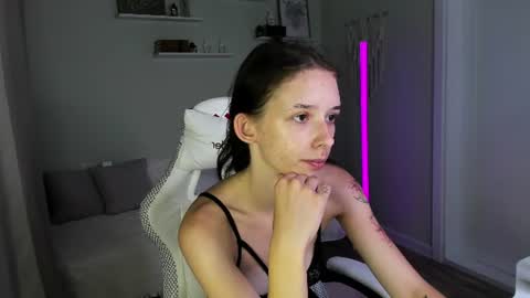 Snapshot of annaoddy chatting on 07.06.26 Anna online show from 07.06.26