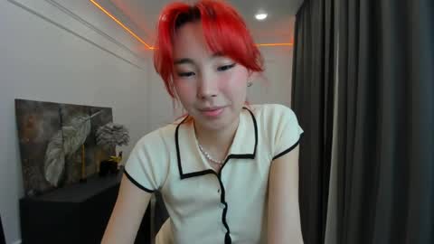 Anna online show from 04.22.26
