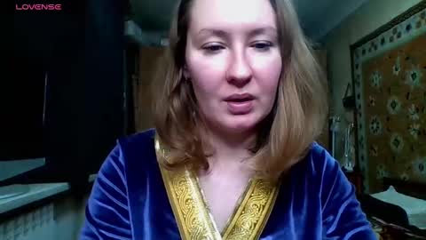 AnnaXLovers online show from 12.28.24