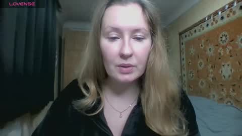 AnnaXLovers online show from 12.15.25