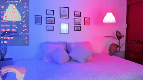 Anne online show from 12.12.24