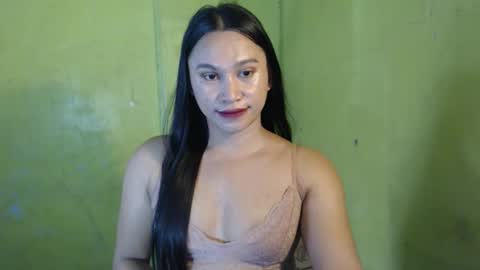 Snapshot of anne_hotaway chatting on 05.30.26 anne_hotaway online show from 05.30.26
