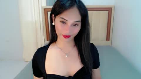 SWEET ANNE online show from 09.17.25