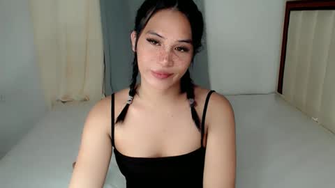 SWEET ANNE online show from 02.03.26