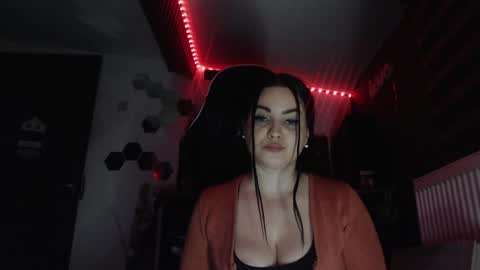Snapshot of annebellee69 chatting on 12.16.24 annebellee69 online show from 12.16.24