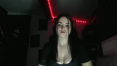 Snapshot of annebellee69 chatting on 10.08.25 annebellee69 online show from 10.08.25