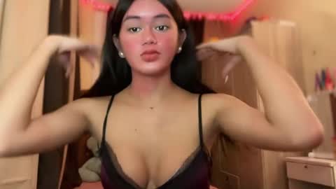 Kim online show from 12.08.24