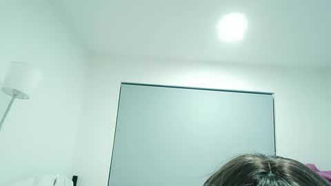 annemiami online show from 10.25.25