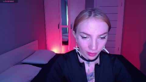 Snapshot of annetenet chatting on 06.12.26 Annet online show from 06.12.26