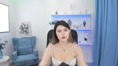 annetli online show from 10.17.25