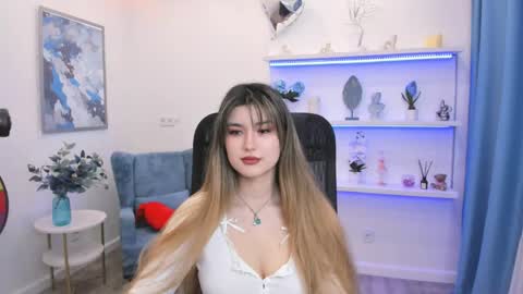Snapshot of annetli chatting on 05.09.26 annetli online show from 05.09.26