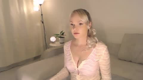 Annett online show from 09.14.25