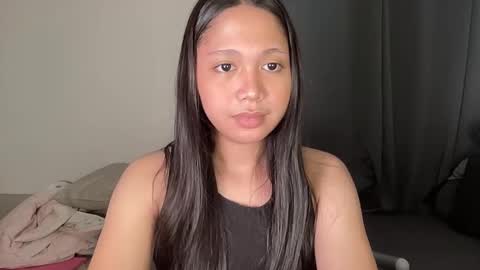 Annette 03 online show from 10.19.25