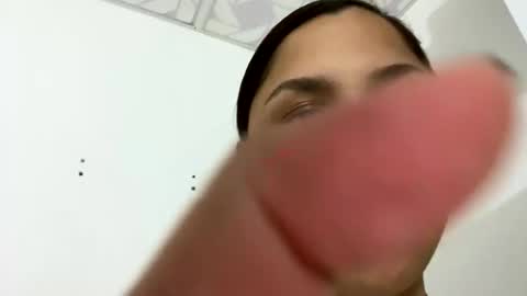 Annie  online show from 12.08.24