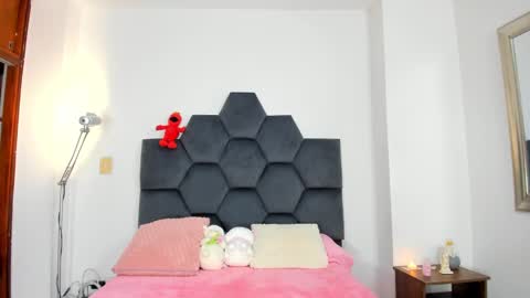 Annie online show from 01.10.25