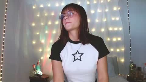 Snapshot of annie_jacke chatting on 06.22.26 Annie and Jacke online show from 06.22.26