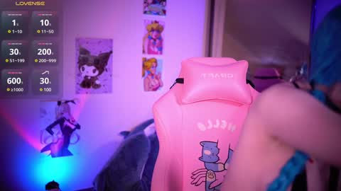 Snapshot of annie_may_may chatting on 12.08.24 Annie May   online show from 12.08.24