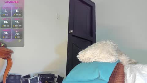 Snapshot of annie_santosx chatting on 03.06.25 annie_santosx online show from 03.06.25