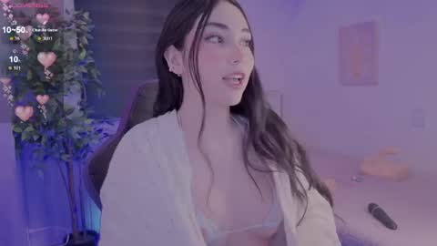 Snapshot of anniebrie chatting on 06.19.26 Cassandra online show from 06.19.26