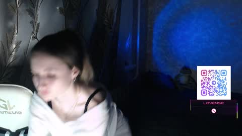 annieee_smith online show from 03.07.26