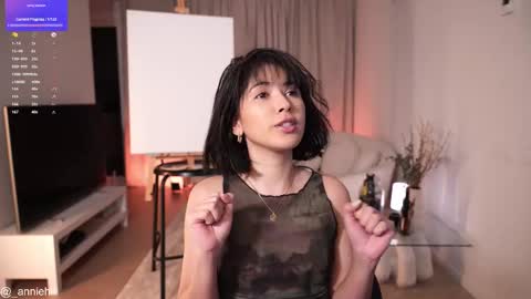 anniehillofficial_ online show from 02.12.25