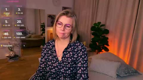 Annie online show from 05.14.26
