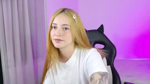 Annie online show from 05.06.26