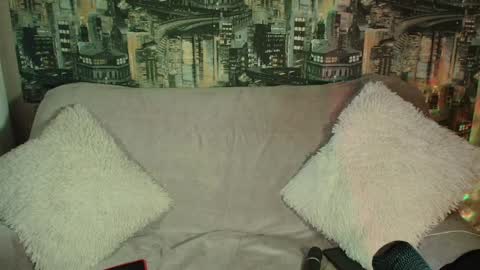 Anna online show from 04.25.26