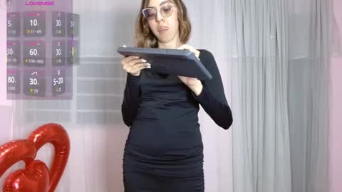 Annie Sparkle online show from 02.20.26