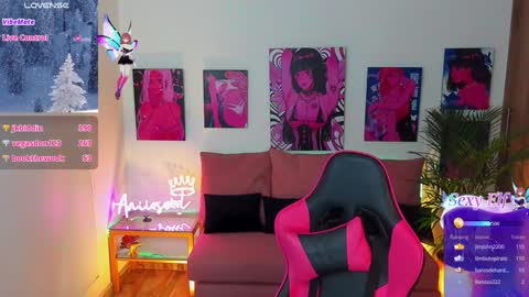 Annie FROM 8AM TO 4PM CDT online show from 01.01.25