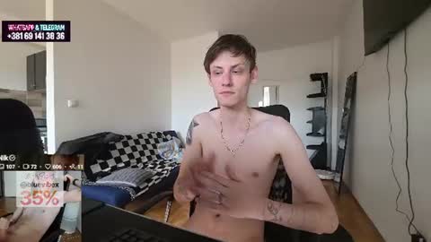 Snapshot of annonimsick chatting on 06.18.26 online show from 06.18.26