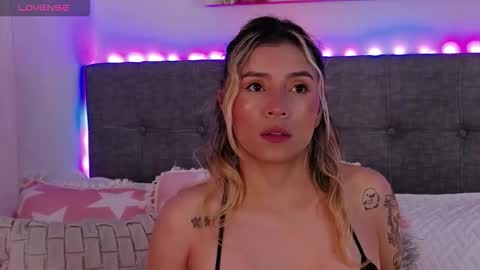 Antonella Lee online show from 02.15.26