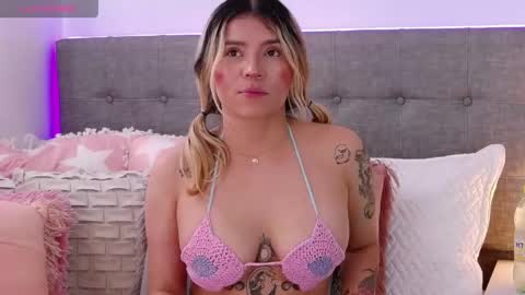 Antonella Lee online show from 04.26.26