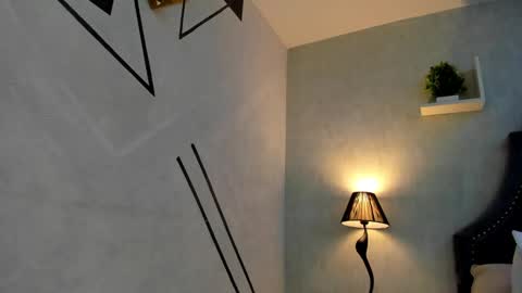 Anntonia Woods  online show from 12.04.24