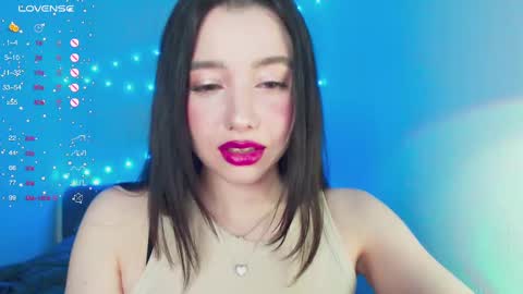 Snapshot of annvegga chatting on 03.11.25 Ann online show from 03.11.25